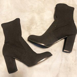 Chinese Laundry Los Angeles Stretchy Black Booties
